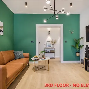  Apartment Tilia Luxury - 3 Bedrooms With Ac
